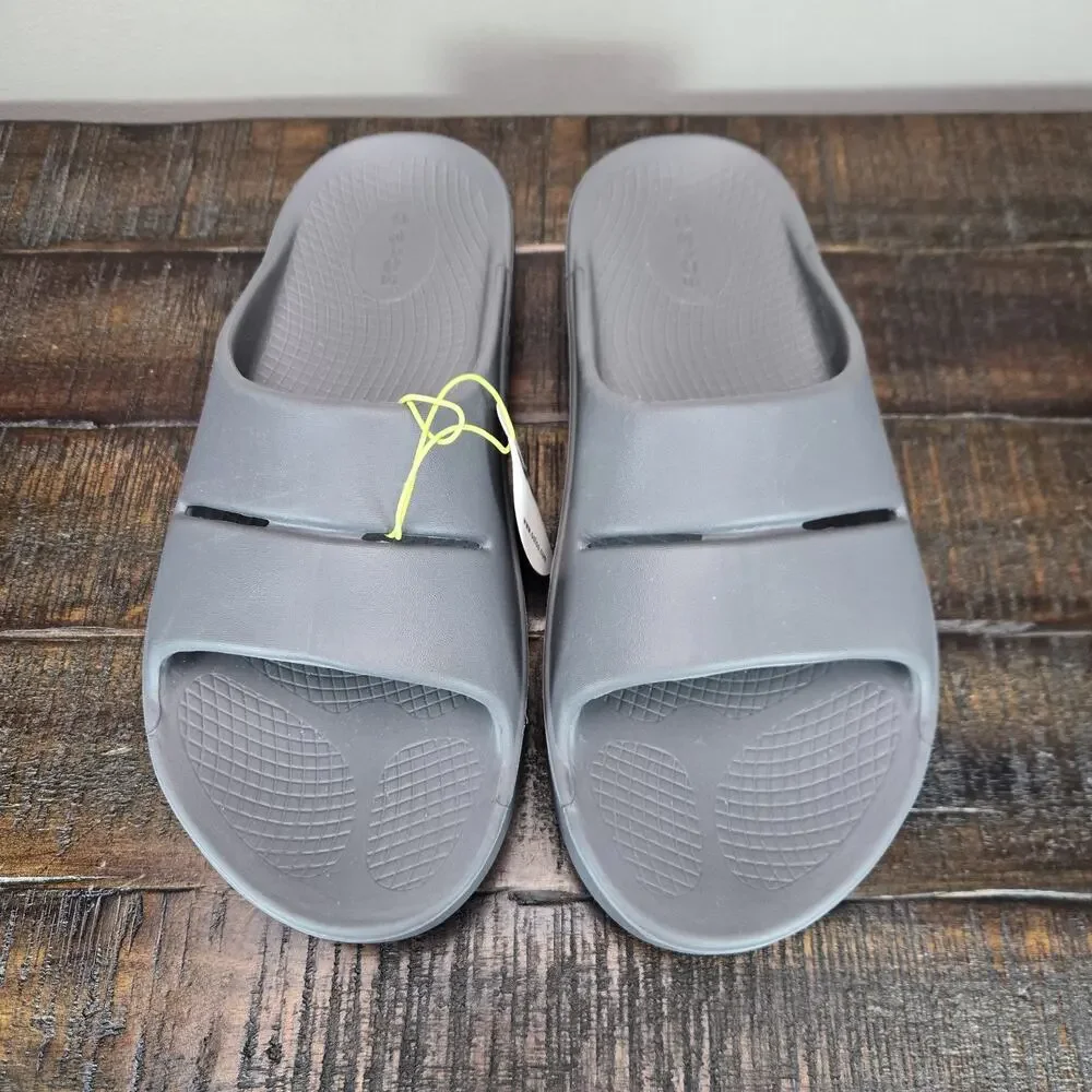 NEW Oofos OOahh Mens Size 9 Recovery Slip-On Comfort Beach Sandals Slides Slate